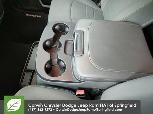 Used 2018 RAM 2500 SLT image 29