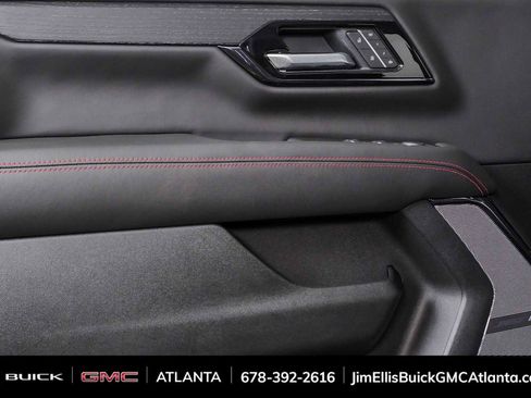 New 2026 GMC Yukon AT4 Ultimate AWD/4WD image 6
