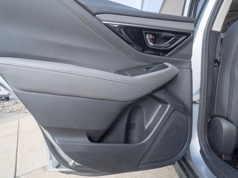 Used 2020 Subaru Outback Onyx Edition XT w/ Popular Package #2 image 16