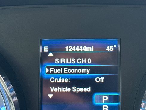 Used 2014 Chrysler 300 image 19