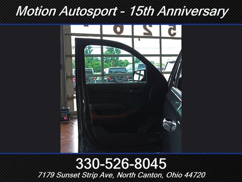 Used 2019 Chevrolet Suburban Premier w/ RST 6.2L Performance Edition AWD/4WD image 14