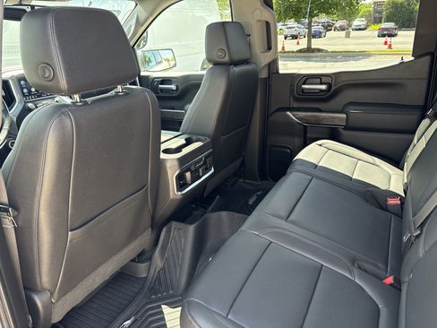 Used 2021 Chevrolet Silverado 1500 LTZ AWD/4WD image 13