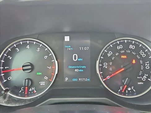 Used 2020 Toyota RAV4 XLE w/ Convenience Package image 11