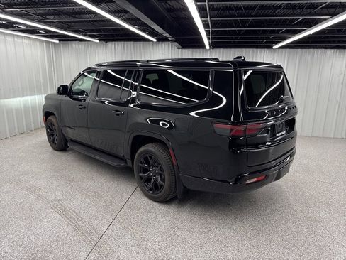 New 2025 Jeep Wagoneer L Series II w/ Convenience Group I image 4