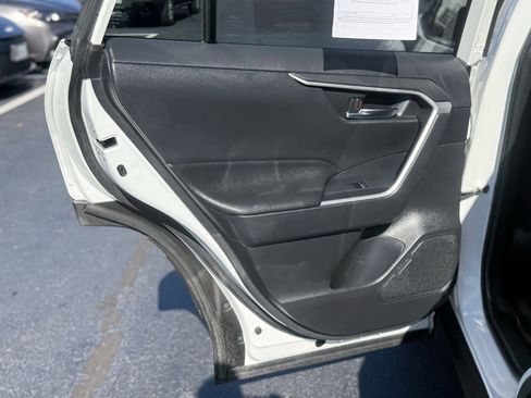 Certified 2021 Toyota RAV4 XLE image 15