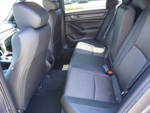 Used 2020 Honda Accord Sport image 12