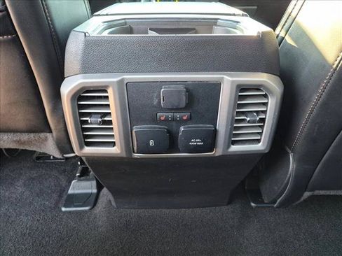 Certified 2018 Ford F150 Platinum w/ Equipment Group 701A Luxury AWD/4WD image 17