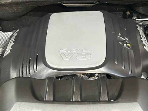 Used 2019 Jeep Grand Cherokee Trailhawk AWD/4WD image 90