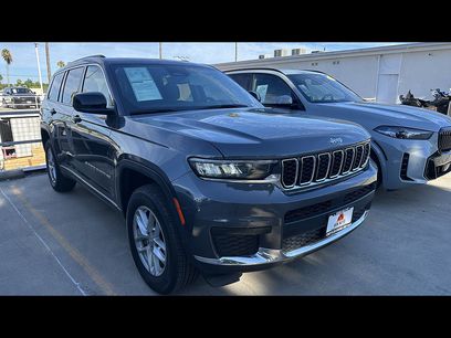 Used 2023 Jeep Grand Cherokee L Laredo