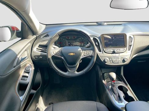 Used 2022 Chevrolet Malibu RS FWD image 21