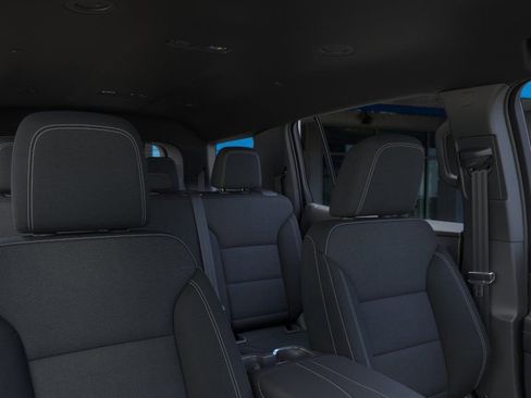New 2026 Chevrolet Traverse LT w/ Midnight/Sport Edition image 24