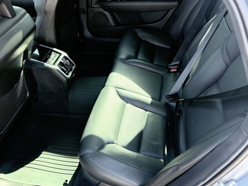 Used 2018 Volvo S90 T5 Momentum w/ Convenience Package image 36