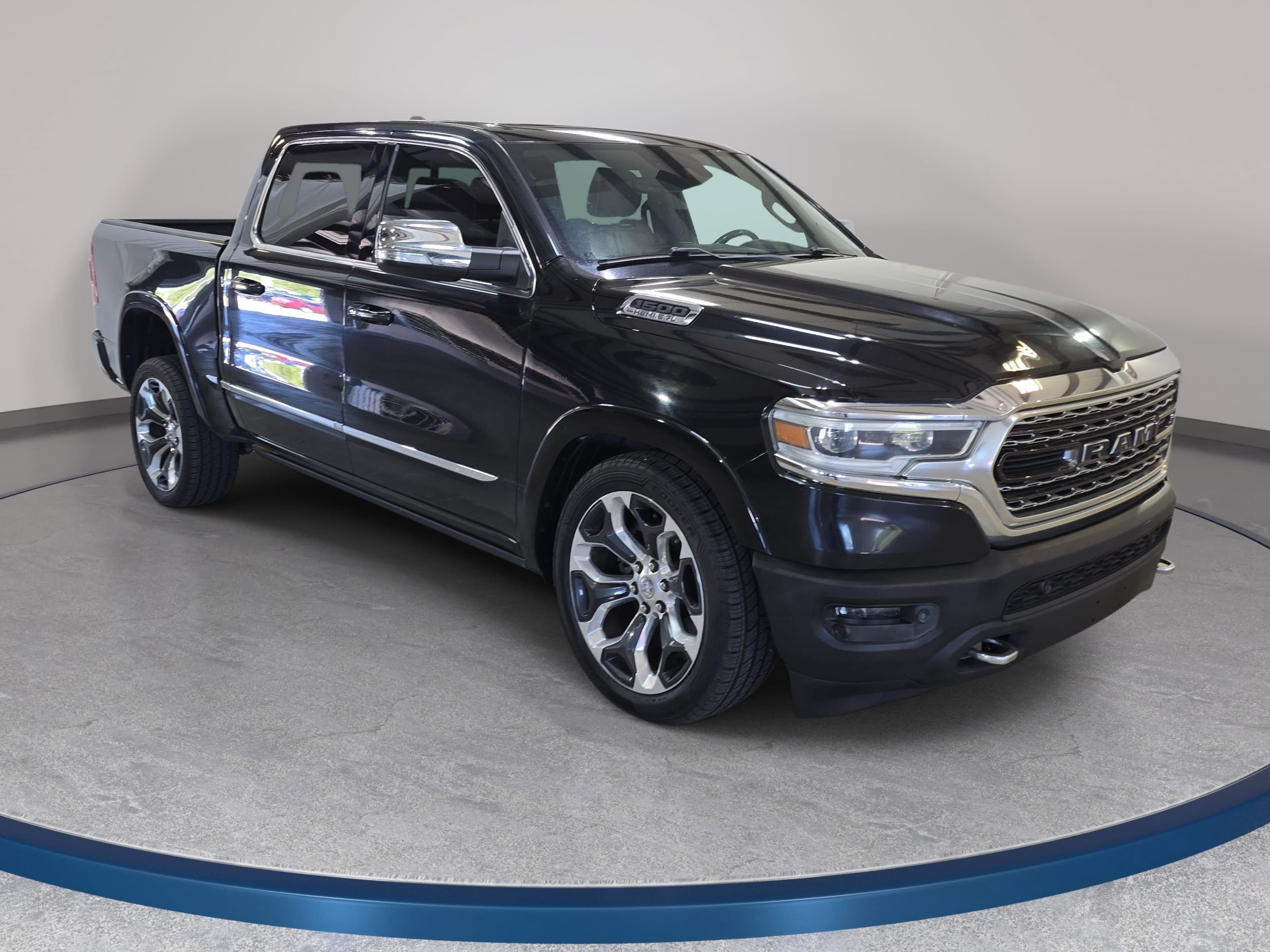 Used 2019 RAM 1500 Limited AWD/4WD image 4