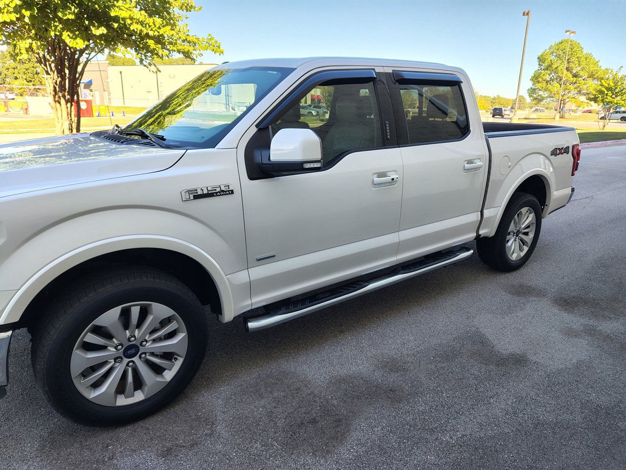 Used 2016 Ford F150 Lariat w/ Equipment Group 501A Mid AWD/4WD image 2