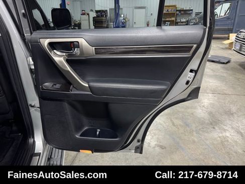 Used 2016 Lexus GX 460 image 70
