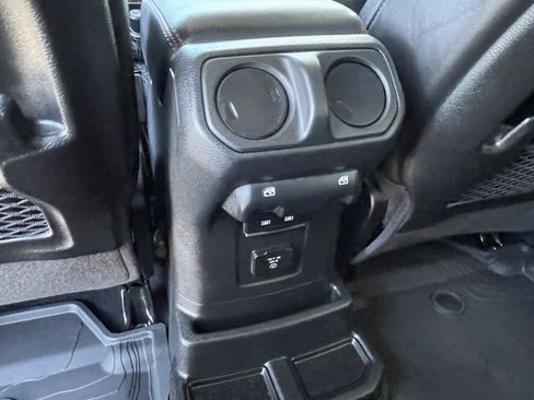 New 2026 Jeep Wrangler Unlimited Rubicon AWD/4WD image 22