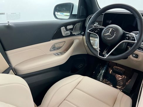 New 2026 Mercedes-Benz GLE 450 4MATIC image 11