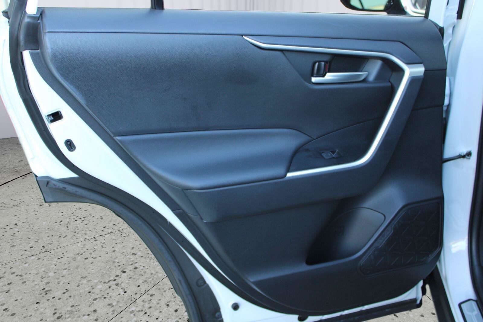 Certified 2025 Toyota RAV4 SE AWD/4WD image 42
