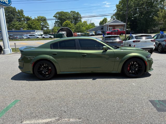Used 2022 Dodge Charger SRT Hellcat RWD image 2