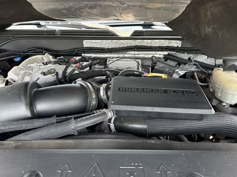 Used 2017 Chevrolet Silverado 2500 LT w/ LT Convenience Package AWD/4WD image 6