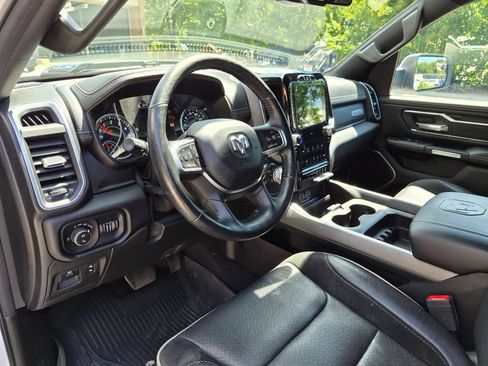 Used 2020 RAM 1500 Laramie w/ Sport Appearance Package AWD/4WD image 11