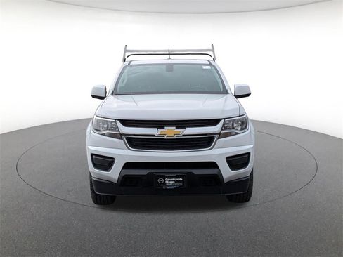 Used 2015 Chevrolet Colorado LT image 2