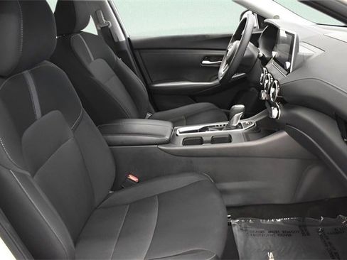 Used 2024 Nissan Sentra SV image 13