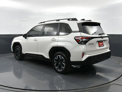 Certified 2025 Subaru Forester Premium w/ Convenience Package #1 image 33