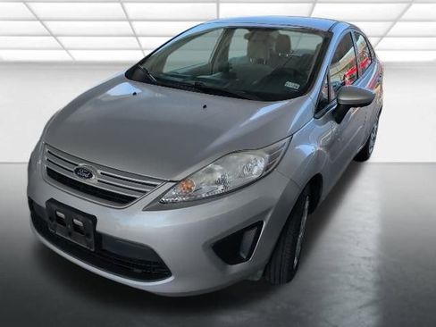 Used 2013 Ford Fiesta S image 3