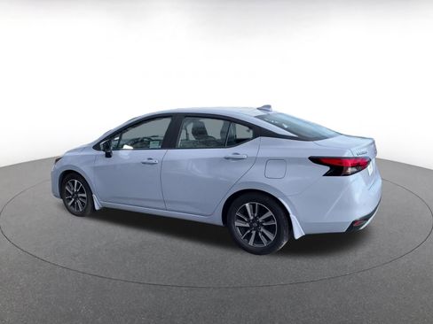 Used 2025 Nissan Versa SV w/ Trunk Package image 10