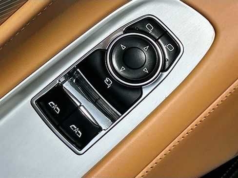 Used 2021 Chevrolet Corvette Stingray Premium Cpe w/ Z51 Performance Package image 15