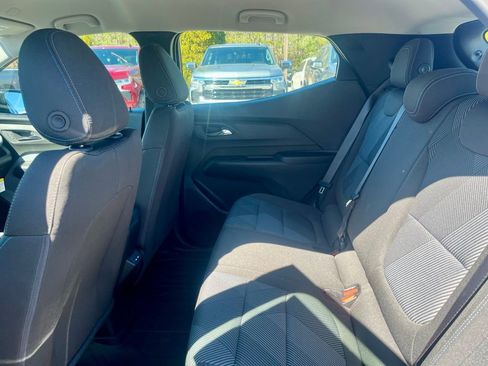 New 2027 Chevrolet Bolt LT w/ Comfort Package FWD image 22