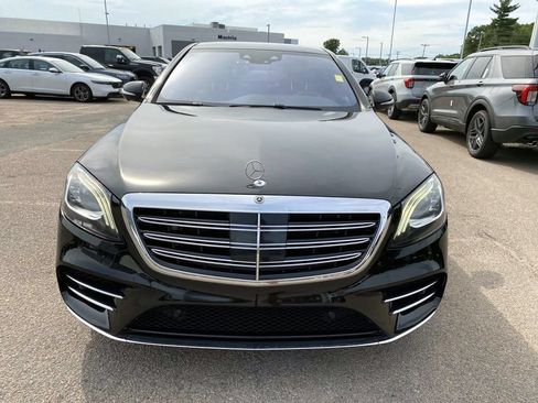 Used 2019 Mercedes-Benz S 560 4MATIC Sedan image 9