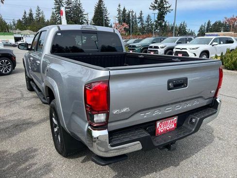 Certified 2020 Toyota Tacoma SR5 image 9