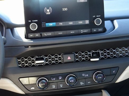 Used 2024 Honda Accord EX image 20