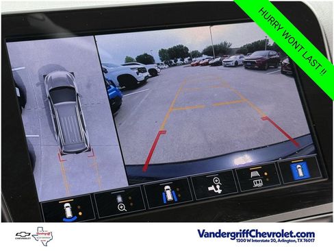 Used 2023 Chevrolet Equinox RS FWD image 17