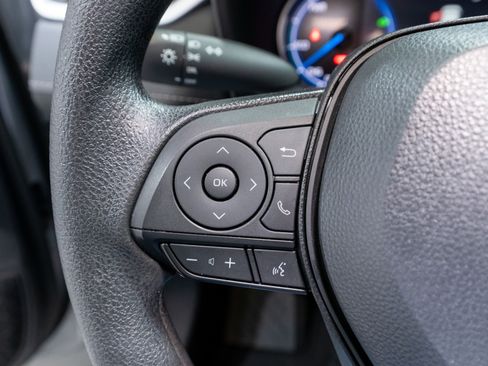 Used 2024 Toyota RAV4 LE image 22