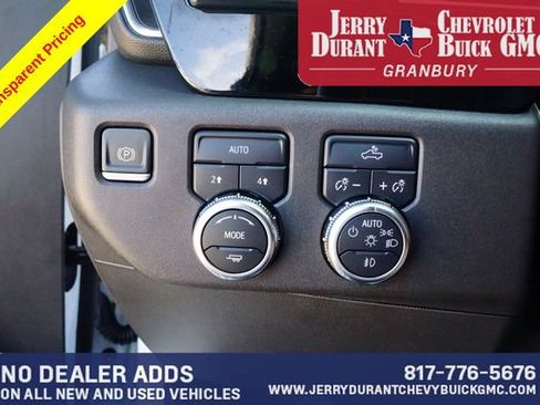 Used 2024 GMC Sierra 1500 Elevation w/ LPO, Elevation Black Package AWD/4WD image 15