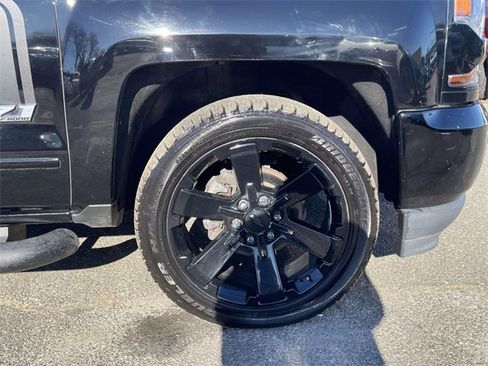 Used 2017 Chevrolet Silverado 1500 LT w/ Rally 2 Edition image 7