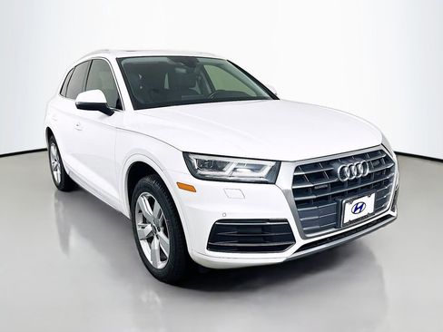 Used 2018 Audi Q5 2.0T Premium Plus w/ Premium Plus Package image 3