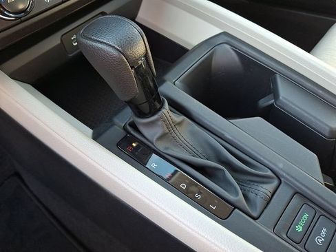 Used 2023 Honda Accord EX image 15