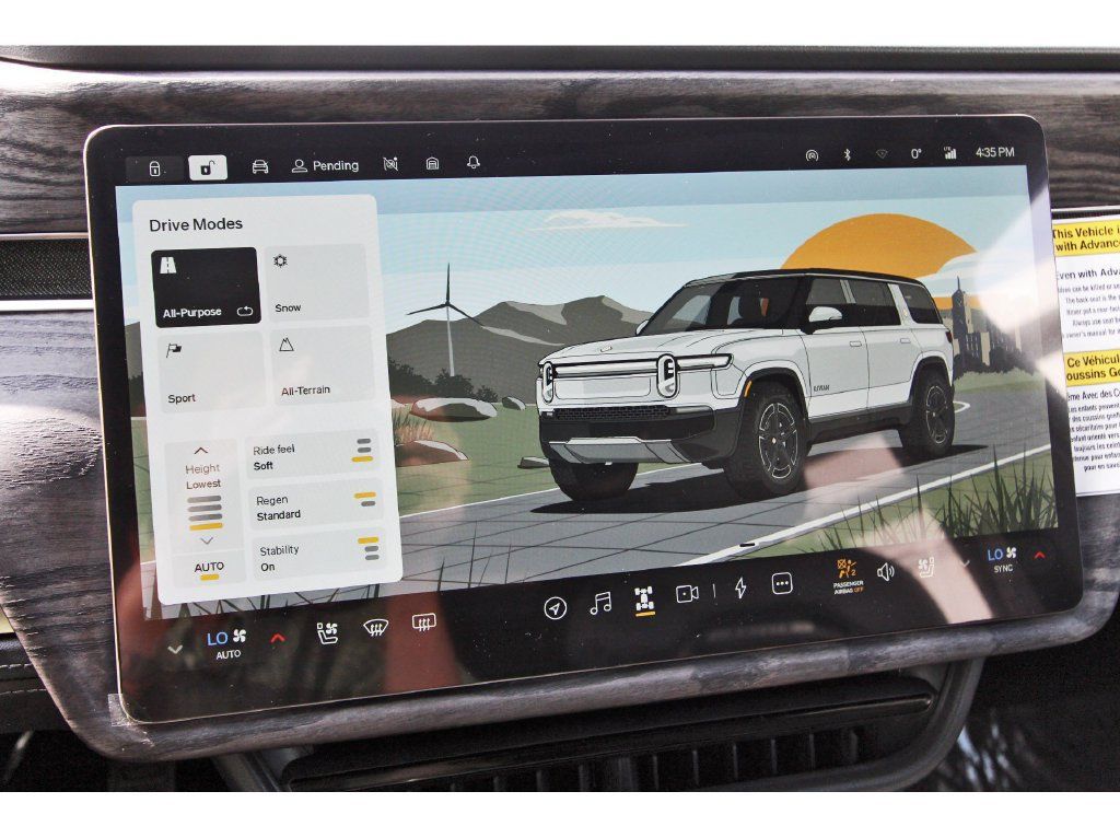 Used 2026 Rivian R1S Adventure Dual AWD/4WD image 25