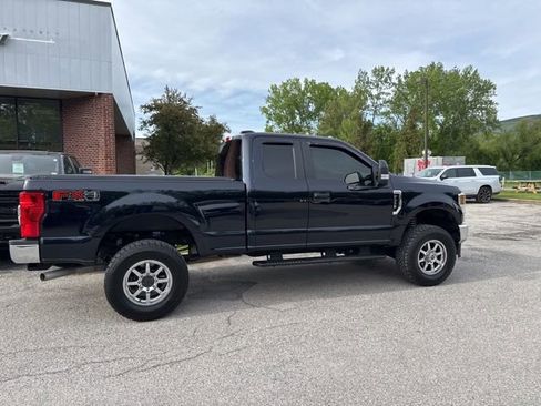 Used 2022 Ford F350 XL w/ STX Appearance Package AWD/4WD image 14