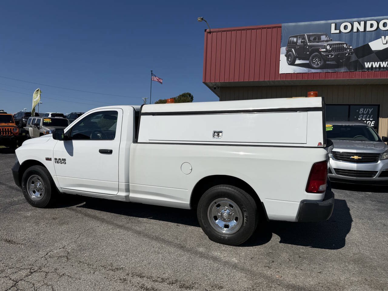 Used 2015 RAM 1500 Tradesman w/ Power & Remote Entry Group AWD/4WD image 4