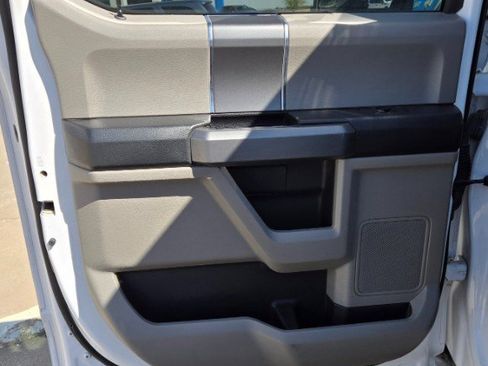 Used 2018 Ford F150 XLT w/ Equipment Group 302A Luxury image 12