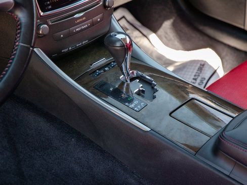Used 2013 Lexus IS 250C image 13