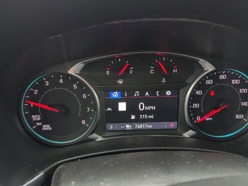 Used 2022 Chevrolet Equinox Premier image 20