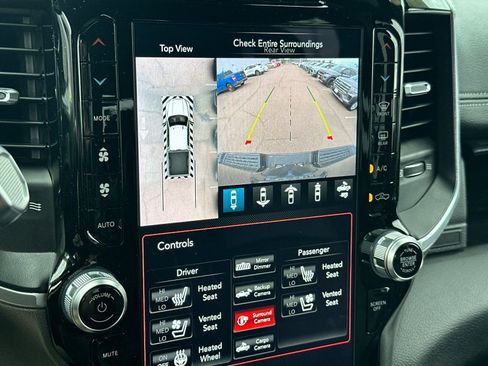 Used 2020 RAM 3500 Laramie image 22