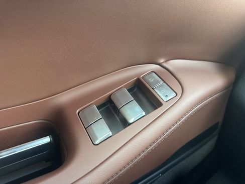 New 2025 Lincoln Navigator L Reserve image 19