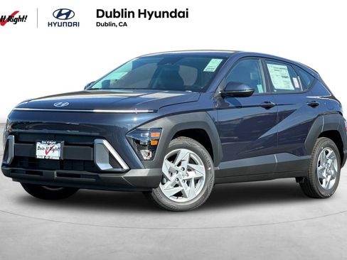 New 2027 Hyundai Kona SE FWD image 1